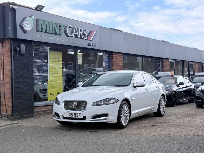 2015 Jaguar Xf 2.2 D Luxury in White — image 1