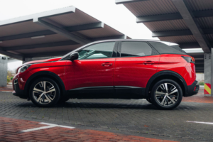 2017 Peugeot 3008 1.6l Active Blue Hdi S/s SUV 5dr Diesel Manual Euro 6 (120 Bhp) in Red — image 5