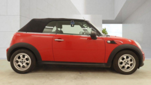 2014 MINI Convertible 1.6 One Euro 6 2dr in Red — image 5