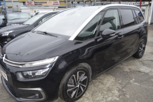 2022 Citroen Grand C4 Spacetourer 1.2 Puretech Sense in Black — image 3