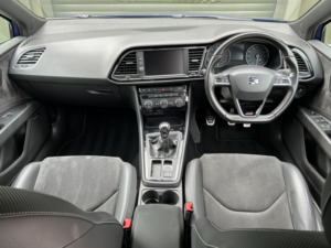 2017 SEAT Leon 2.0 Tsi Cupra 300 in Blue — image 4