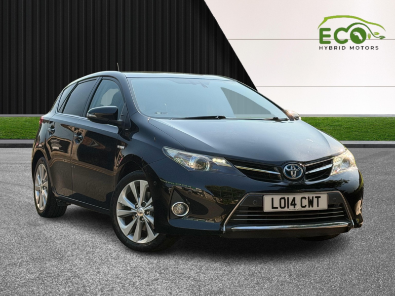 2014 Toyota Auris 1.8 Vvt-H Excel in Black — image 1