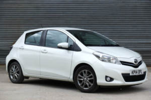 2014 Toyota Yaris 1.3 Dual Vvt-I Icon Plus in White — image 2