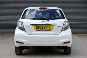 2014 Toyota Yaris 1.3 Dual Vvt-I Icon Plus in White — image 5