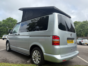 2006 Volkswagen Transporter 2.5 Tdi T30 in Silver — image 2