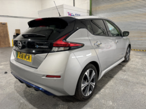 2018 Nissan Leaf 40kwh Tekna in Silver — image 5
