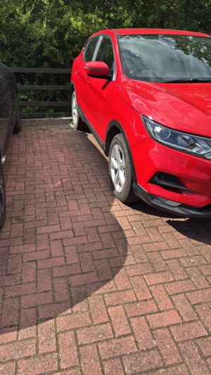 2020 Nissan Qashqai 1.5 Dci Acenta Premium in Red — image 2