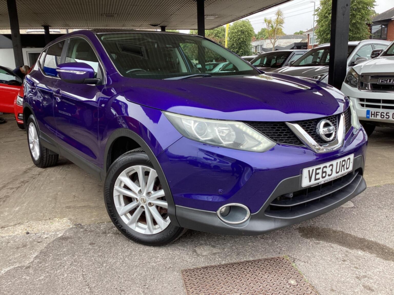 2014 Nissan Qashqai 1.2 Dig-T Acenta Premium 2WD Euro 5 (s/s) 5dr in Blue — image 1