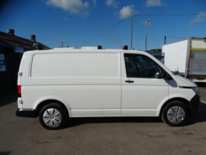 2022 Volkswagen Transporter 2.0 Tdi T30 Startline Fwd Swb Euro 6 (s/s) 5dr in White — image 4