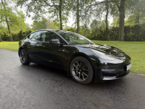 2021 Tesla Model 3 (dual Motor) Long Range in Black — image 2