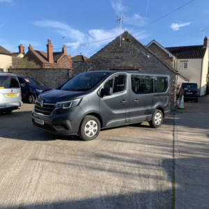 2024 Renault Trafic 2.0 Sl28 Blue Dci 110 Start My23 in Grey — image 5