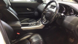 2016 Land Rover Range Rover Evoque 2.0 Td4 Se Tech Auto 4WD Euro 6 (s/s) 5dr in White — image 3