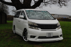 2010 Toyota Vellfire