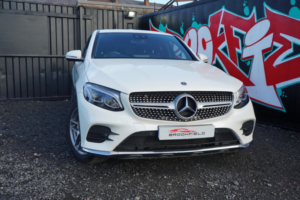 2017 Mercedes-Benz Glc 3.0 Glc350d V6 Amg Line (premium Plus) Coupe 5dr Diesel G-Tronic 4matic Euro 6 (s/s) (258 Ps) in White — image 3