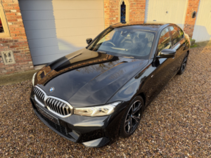 2022 BMW 3 Series 2.0 320i M Sport Saloon in Black — image 2