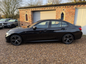 2022 BMW 3 Series 2.0 320i M Sport Saloon in Black — image 4