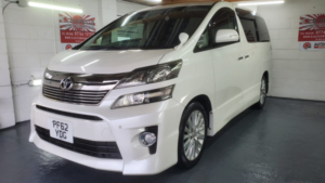 2012 Toyota Vellfire 2.4 Lounge Seats in White — image 5
