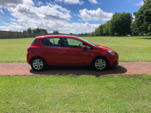 2015 Vauxhall Corsa 1.2i Design Hatchback 5dr Petrol Manual Euro 6 (70 Ps) in Red — image 4