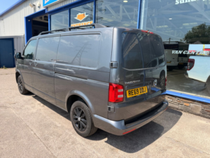 2020 Volkswagen Transporter 2.0 Tdi T30 Highline Panel Van 5dr Diesel DSG Fwd Lwb Euro 6 150 Ps in Grey — image 5