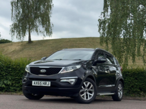 2016 Kia Sportage 1.7 Crdi Ecodynamics Axis Edition 2WD Euro 6 (s/s) 5dr in Black — image 3