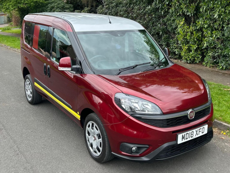 2018 Fiat Doblo 1.6 Multijet Easy Euro 6 5dr in Red — image 1