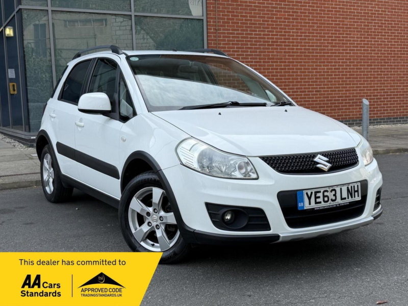 2013 Suzuki Sx4 1.6 Sz5 4grip Euro 5 5dr in White — image 1