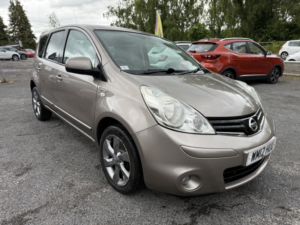 2012 Nissan Note 1.4 16v N-Tec+ in Beige — image 4