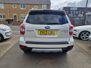 2013 Subaru Forester 2.0i Xt SUV 5dr Petrol Lineartronic 4WD Euro 5 (240 Ps) in White — image 5