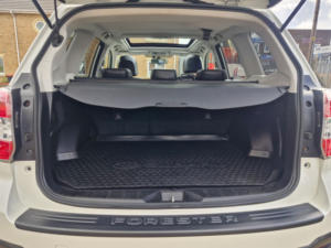 2013 Subaru Forester 2.0i Xt SUV 5dr Petrol Lineartronic 4WD Euro 5 (240 Ps) in White — image 6