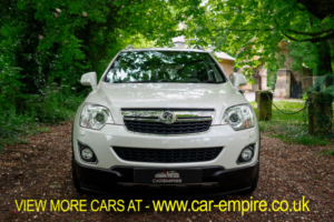 2012 Vauxhall Antara 2.2 Cdti Se in White — image 2