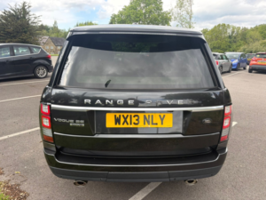 2013 Land Rover Range Rover 4.4 Sd V8 Vogue Se in Grey — image 5