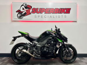 2016 Kawasaki Z1000 1000 Abs Supernaked in Black — image 2