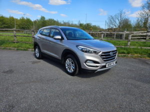 2018 Hyundai Tucson 1.6 Gdi Blue Drive Se Nav Euro 6 (s/s) 5dr in White — image 4