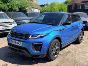 2018 Land Rover Range Rover Evoque Td4 Landmark in Blue — image 6