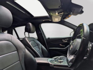 2019 Mercedes-Benz Glc 2.0 Glc250 Amg Line (premium) G-Tronic+ 4matic Euro 6 (s/s) 5dr in Black — image 3
