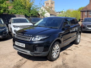 2018 Land Rover Range Rover Evoque Ed4 Se in Black — image 3
