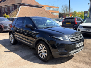 2018 Land Rover Range Rover Evoque Ed4 Se in Black — image 5