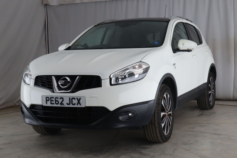 2013 Nissan Qashqai 1.6 N-Tec+ in White — image 1