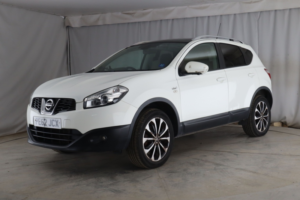 2013 Nissan Qashqai 1.6 N-Tec+ in White — image 2