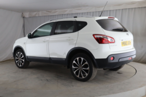 2013 Nissan Qashqai 1.6 N-Tec+ in White — image 5