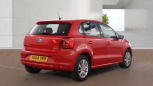 2014 Volkswagen Polo 1.2 Tsi Bluemotion Tech Se in Red — image 4