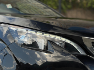 2018 Peugeot 3008 1.5 Bluehdi Gt Line Premium Eat Euro 6 (s/s) 5dr in Black — image 3