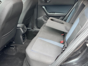 2019 SEAT Ateca 1.5 Tsi Evo Se Technology Euro 6 (s/s) 5dr in Black — image 4