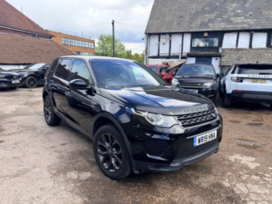2019 Land Rover Discovery Sport Td4 Landmark in Black — image 6