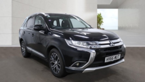 2016 Mitsubishi Outlander 2.2 Di-D 3 in Black — image 2