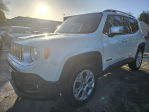 2015 Jeep Renegade 2.0 Renegade 2.0 Mj 140hp 4WD Auto Low Ltd in White — image 5