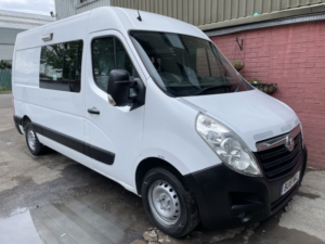 2018 Vauxhall Movano 2.3 Cdti 3500 Mess Van Crewcab in White — image 5