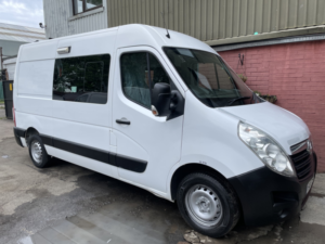 2018 Vauxhall Movano 2.3 Cdti 3500 Mess Van Crewcab in White — image 6