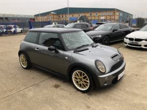 2004 MINI Hatch