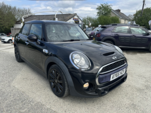 2015 MINI Hatch